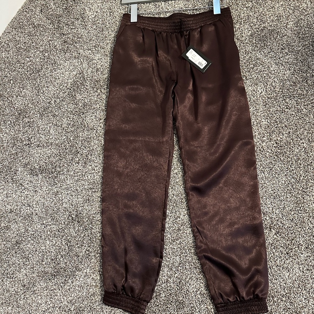 NWT DAVID LERNER XS JOGGERS REG. $198       BUY FOR $80